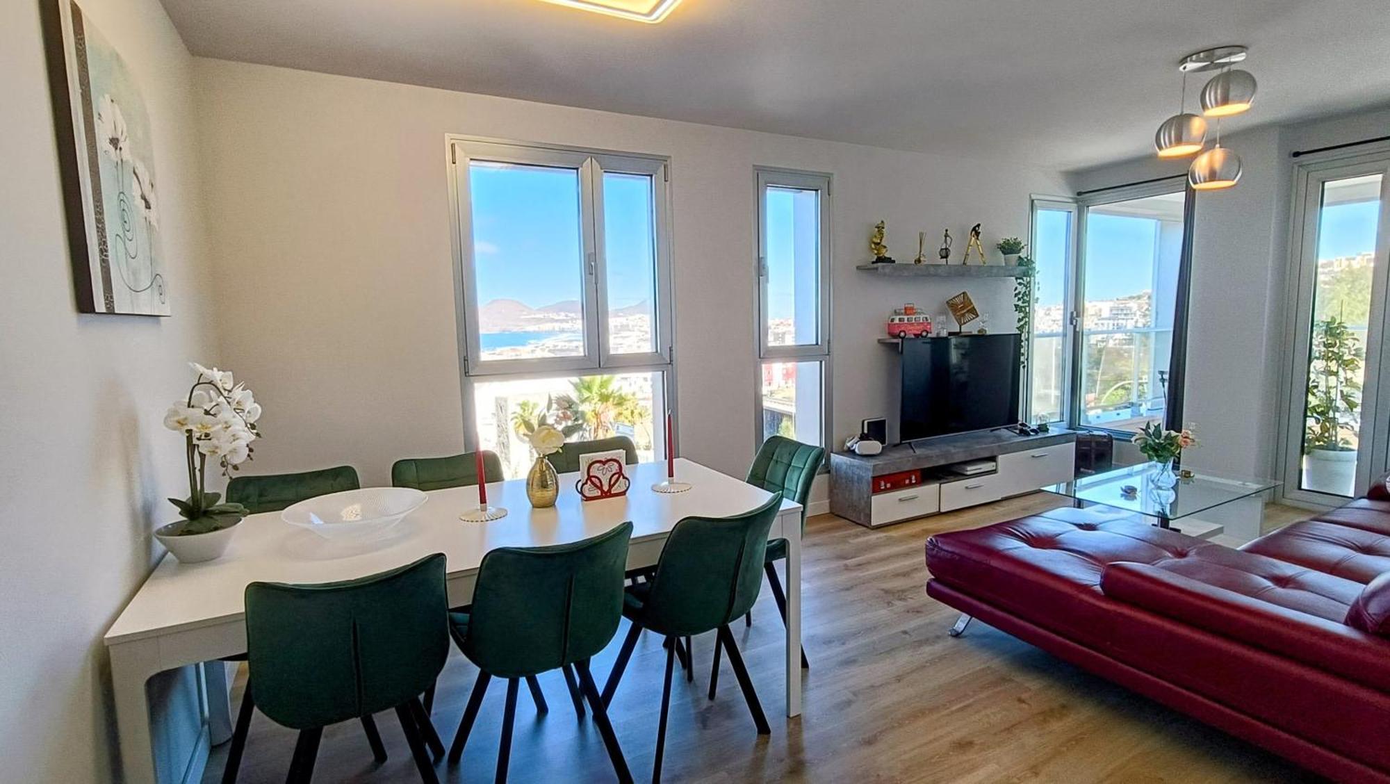 Luxury Las Canteras, Pool & Gym Лас-Пальмас-де-Гран-Канария Экстерьер фото